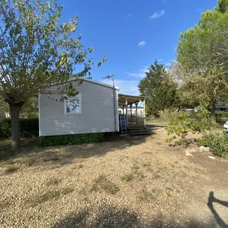 Kamp alanı Des Reves Monparadis 58 Lattes